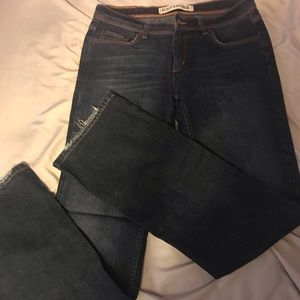 Express Precision Fit Jeans (7/8 Reg)